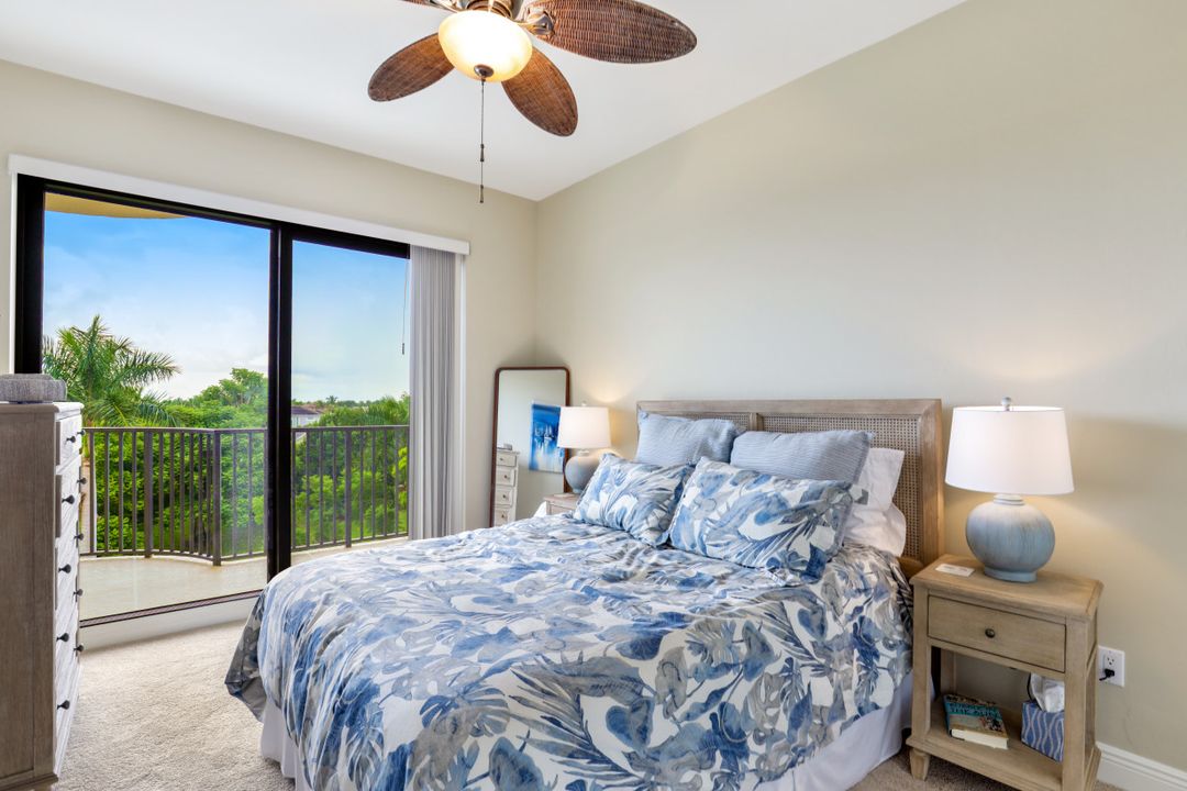 5704 Cape Harbour Dr #308, Cape Coral, FL 33914