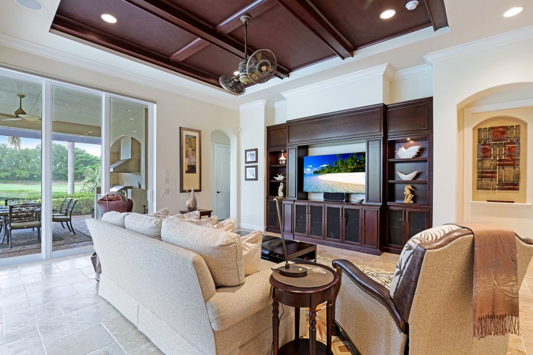 12550 Vittoria Way, Fort Myers, FL 33912