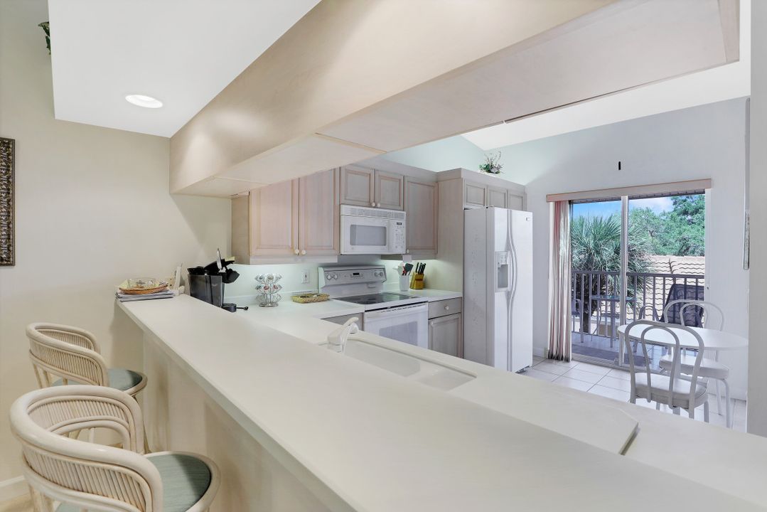 1650 Windy Pines Dr #8, Naples, FL 34112