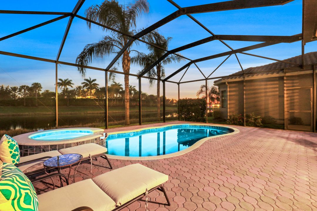 11542 Meadowrun Cir, Fort Myers, FL 33913