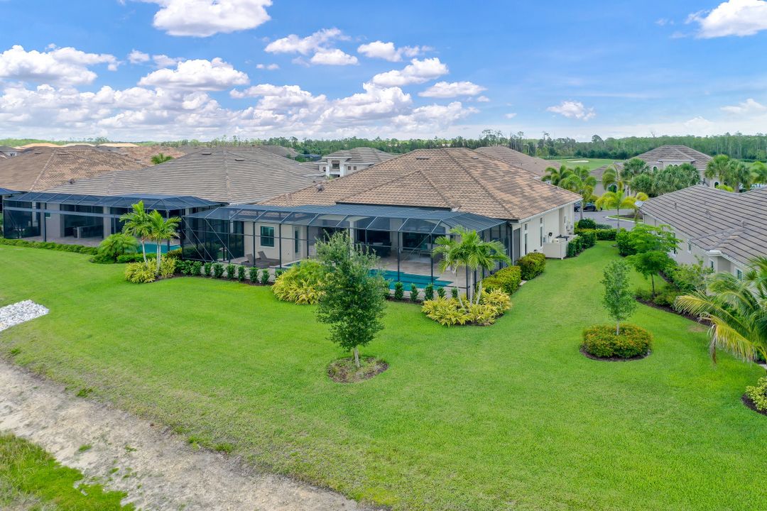 8981 Arrezo Ct, Naples, FL 34119