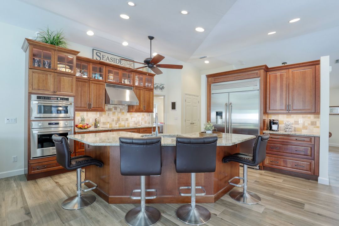 2356 Coral Point Dr, Cape Coral, FL 33990