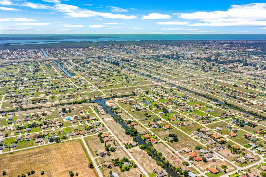 2105 NW 3rd Terrace, Cape Coral, FL 33993