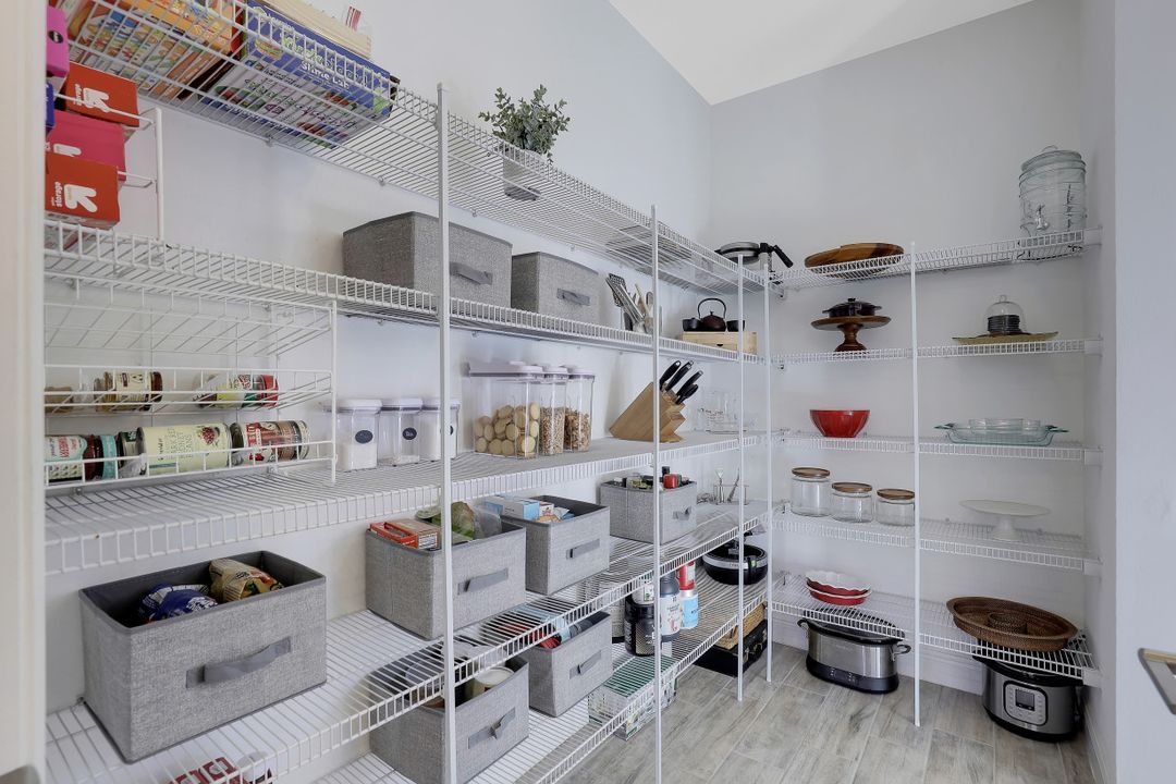 7742 Cypress Walk Dr, Fort Myers, FL 33966