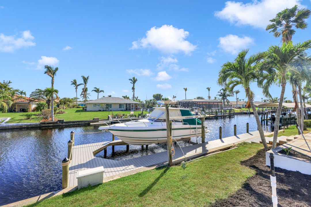 1004 Wittman Dr, Fort Myers, FL 33919