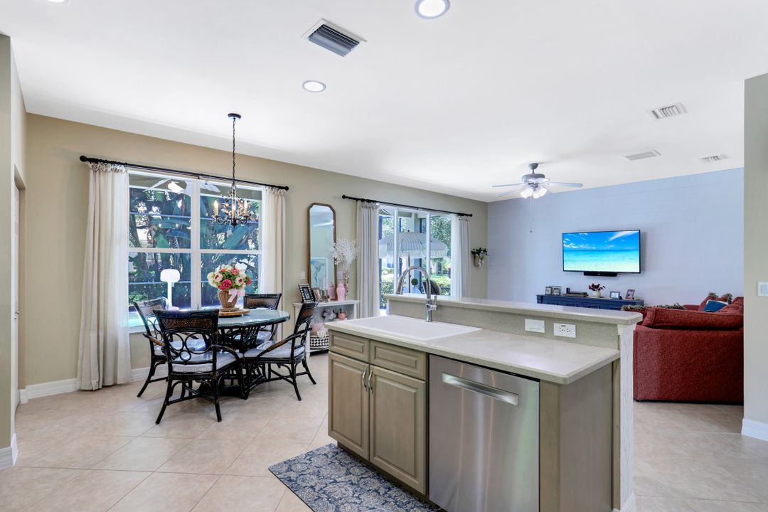 1794 Ribbon Fan Ln, Naples, FL 34119