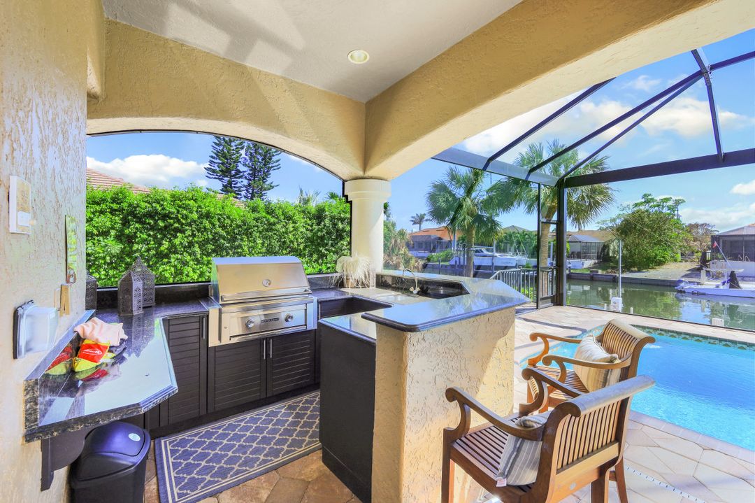 707 Plantation Ct, Marco Island, FL 34145