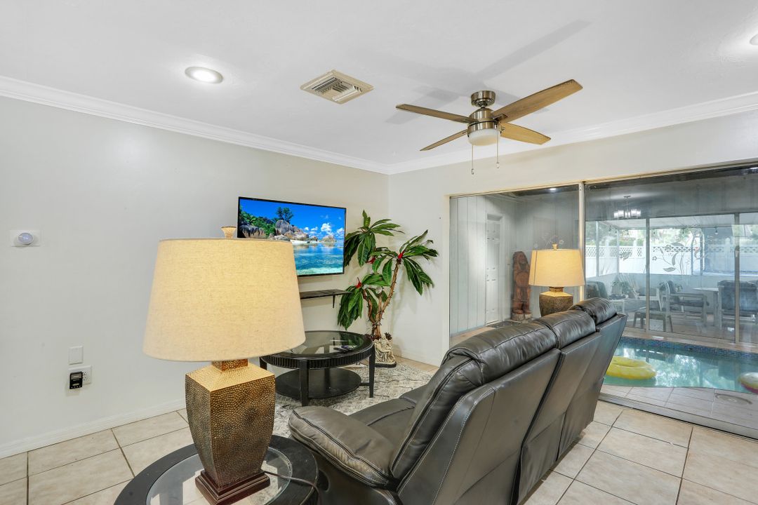 4747 McGregor Blvd, Fort Myers, FL 33901