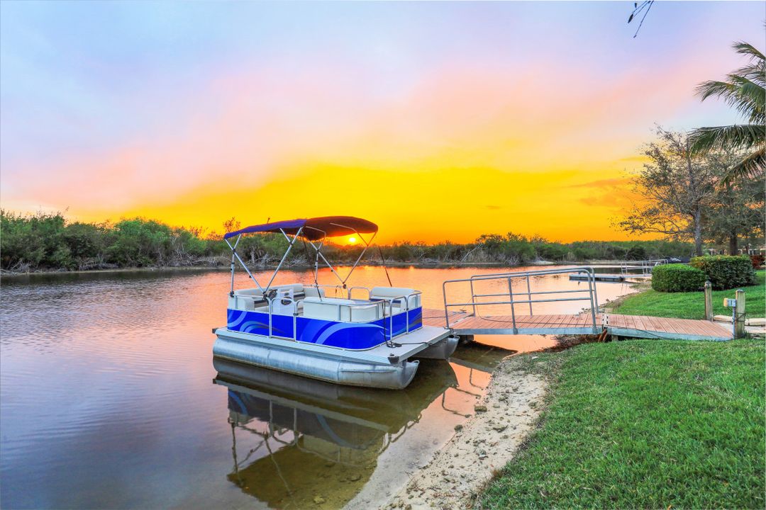 3400 Runaway Ln, Naples, FL 34114