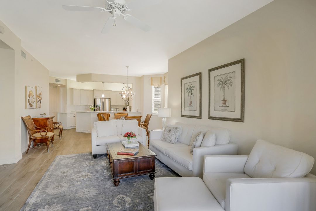 400 Flagship Dr #401, Naples, FL 34108