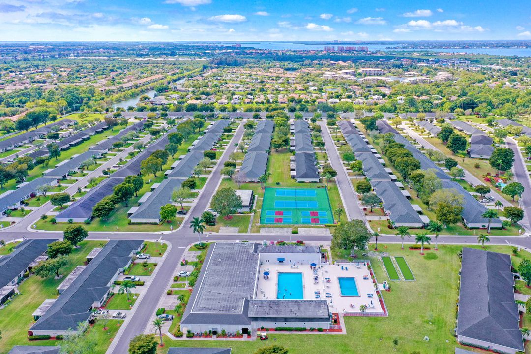 7014 W Brandywine Cir, Fort Myers, FL 33919
