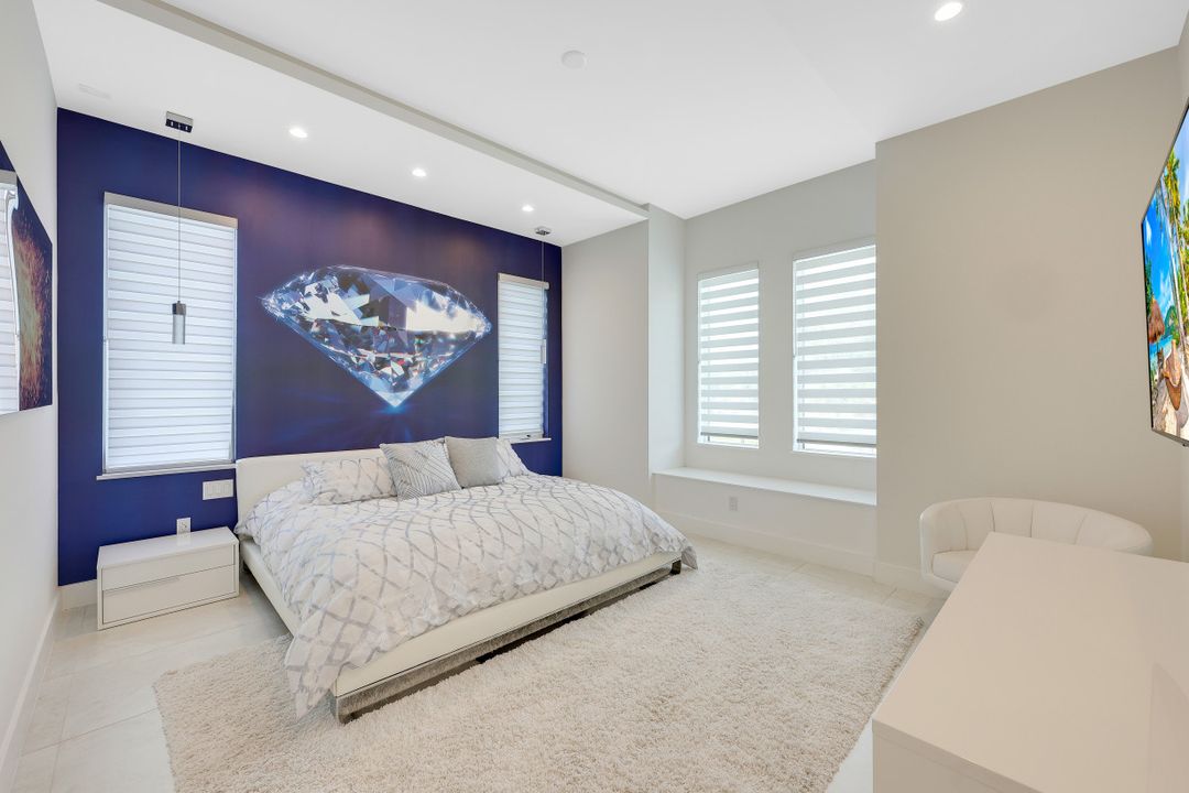 5084 Sorrento Ct, Cape Coral, FL 33904