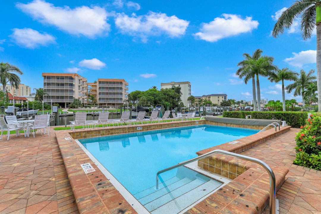 900 Panama Ct #4 , Marco Island, FL 34145