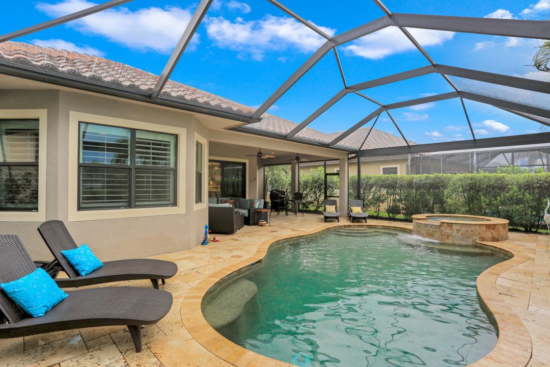 9104 Isla Bella Cir, Bonita Springs, FL 34135