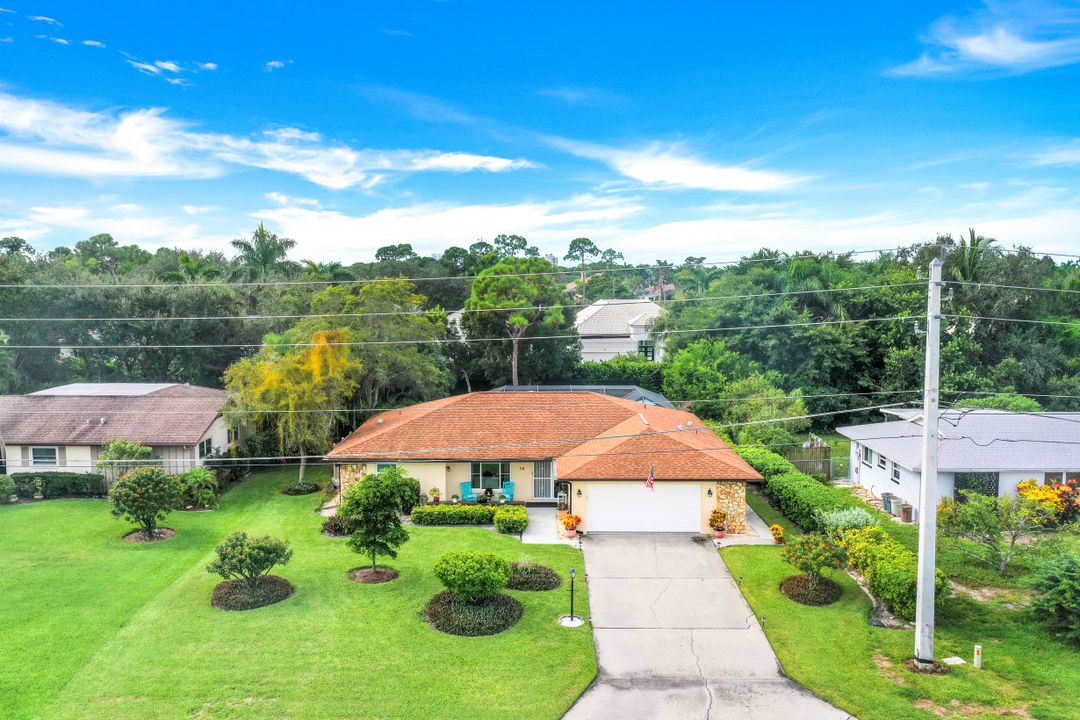 74 9th St, Bonita Springs, FL 34135