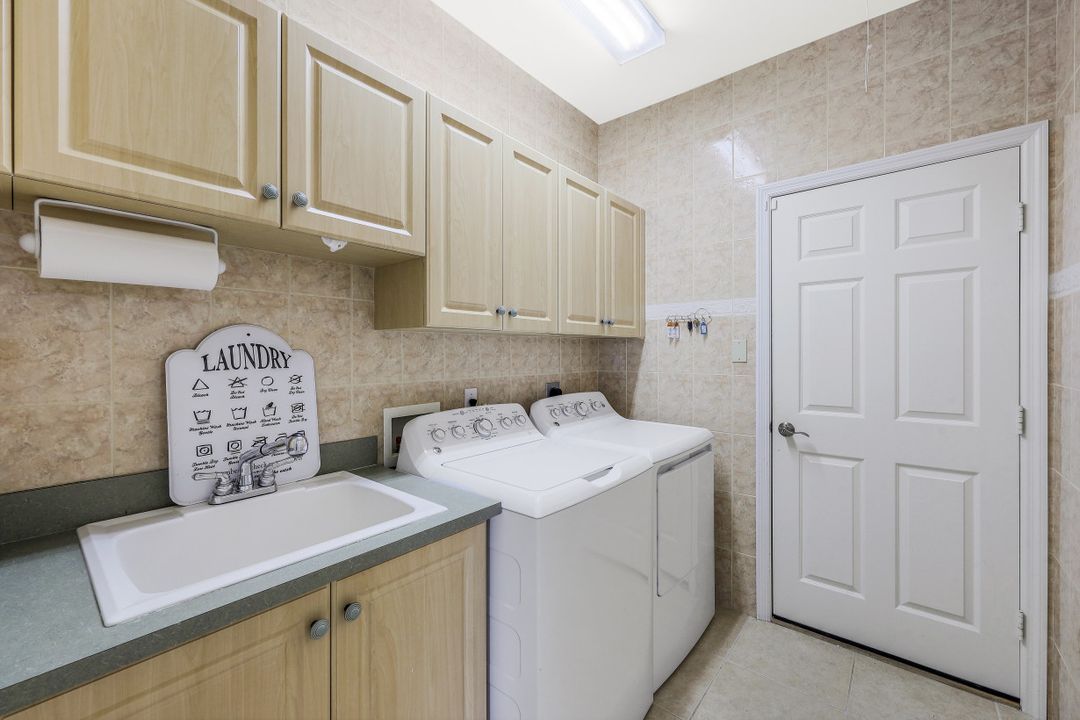 1528 San Marco Rd, Marco Island, FL 34145