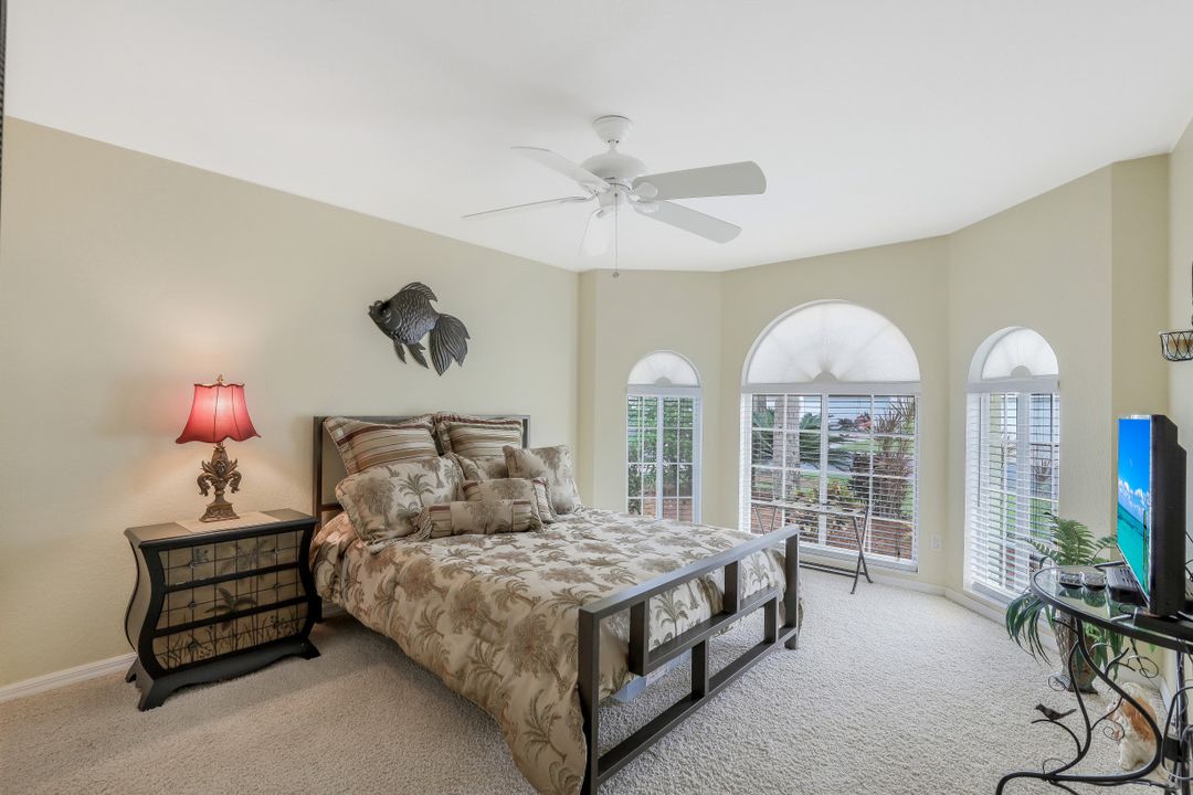 7927 Wexford Dr, Naples, FL 34104