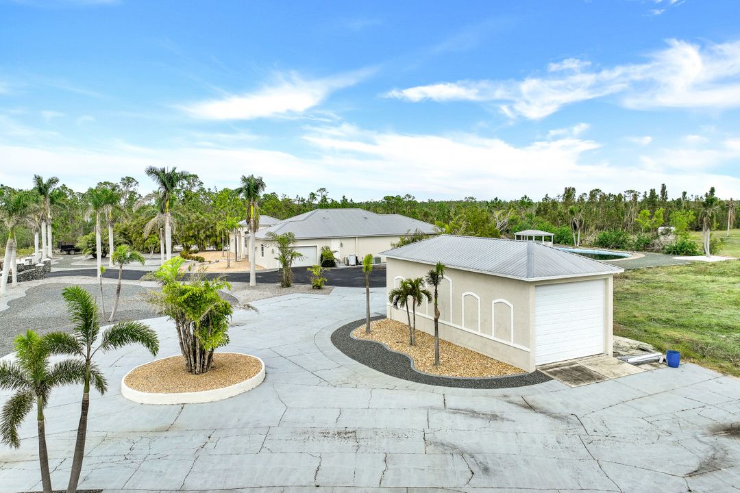 3081 Freedom Acres W, Cape Coral, FL 33993