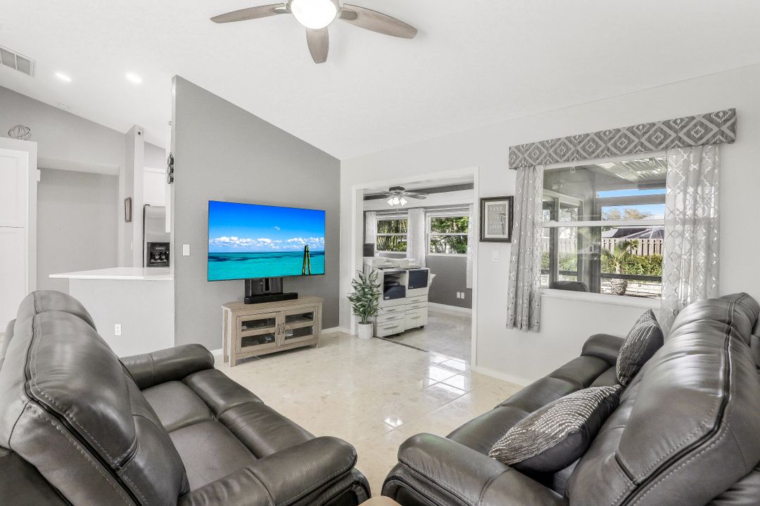 27968 Lance Dr, Bonita Springs, FL 34135