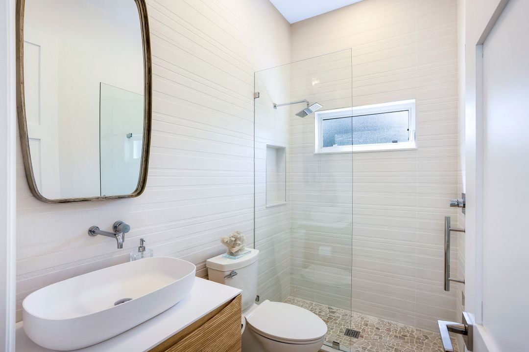 4160 7th Ave SW, Naples, FL 34119