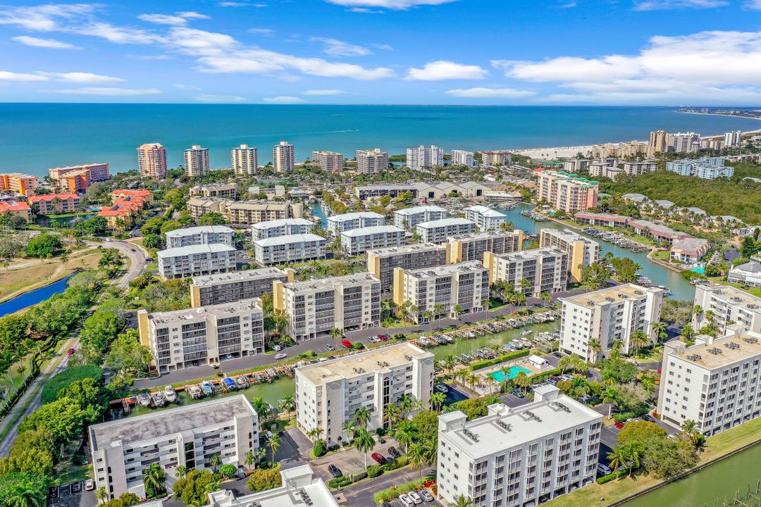 4361 Bay Beach Ln #124, Fort Myers Beach, FL 33931