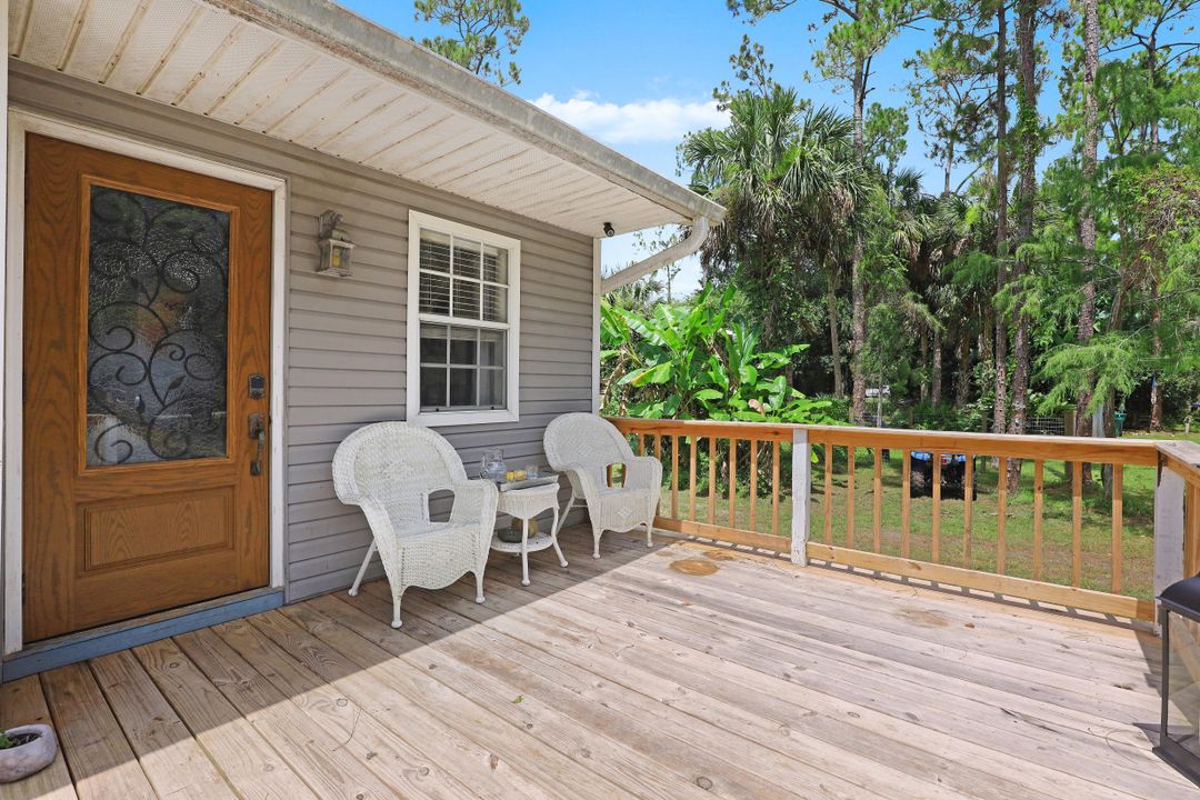 3611 8th Ave SE, Naples, FL 34117