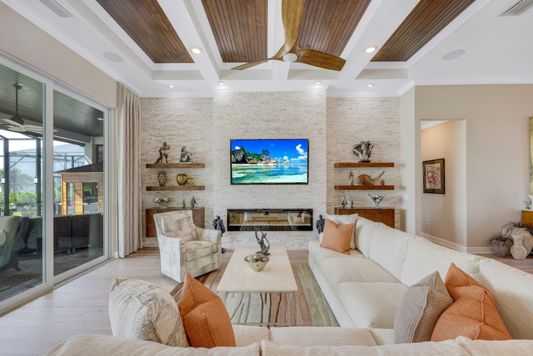 18677 WildBlue Blvd, Fort Myers, FL 33913