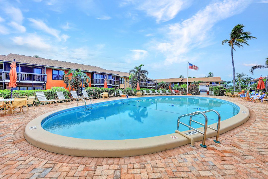 39 N Collier Blvd #207, Marco Island, FL 34145