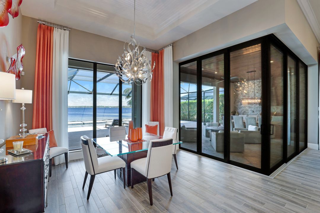 9067 Breakwater Dr, Naples, FL 34120