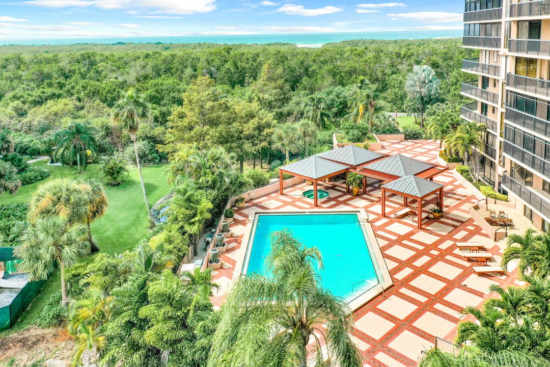 6075 Pelican Bay Blvd #506, Naples, FL 34108