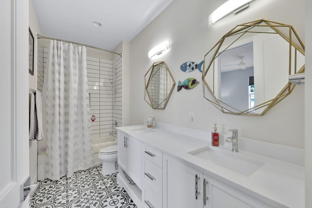 135 SW 50th St, Cape Coral, FL 33914