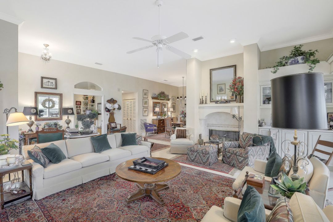 11592 Quail Village Way, Naples, FL 34119