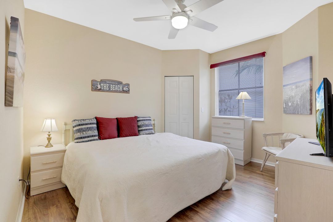 9111 Las Maderas Dr, Bonita Springs, FL 34135