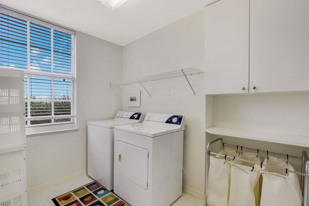 269 Vintage Bay Dr #212, Marco Island, FL 34145