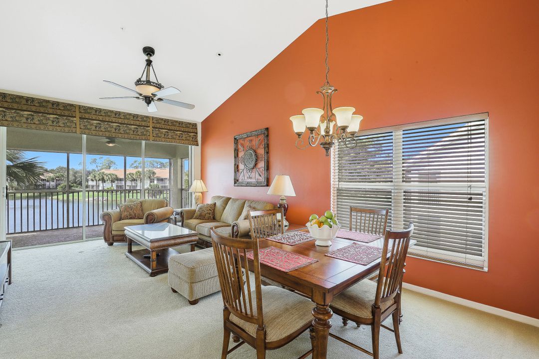 5025 Cedar Springs Dr #204, Naples, FL 34110