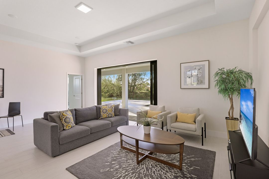 1524 SW 28th St, Cape Coral, FL 33914