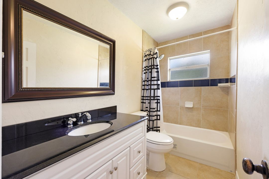 1209 Biscayne Dr, Cape Coral, FL 33909