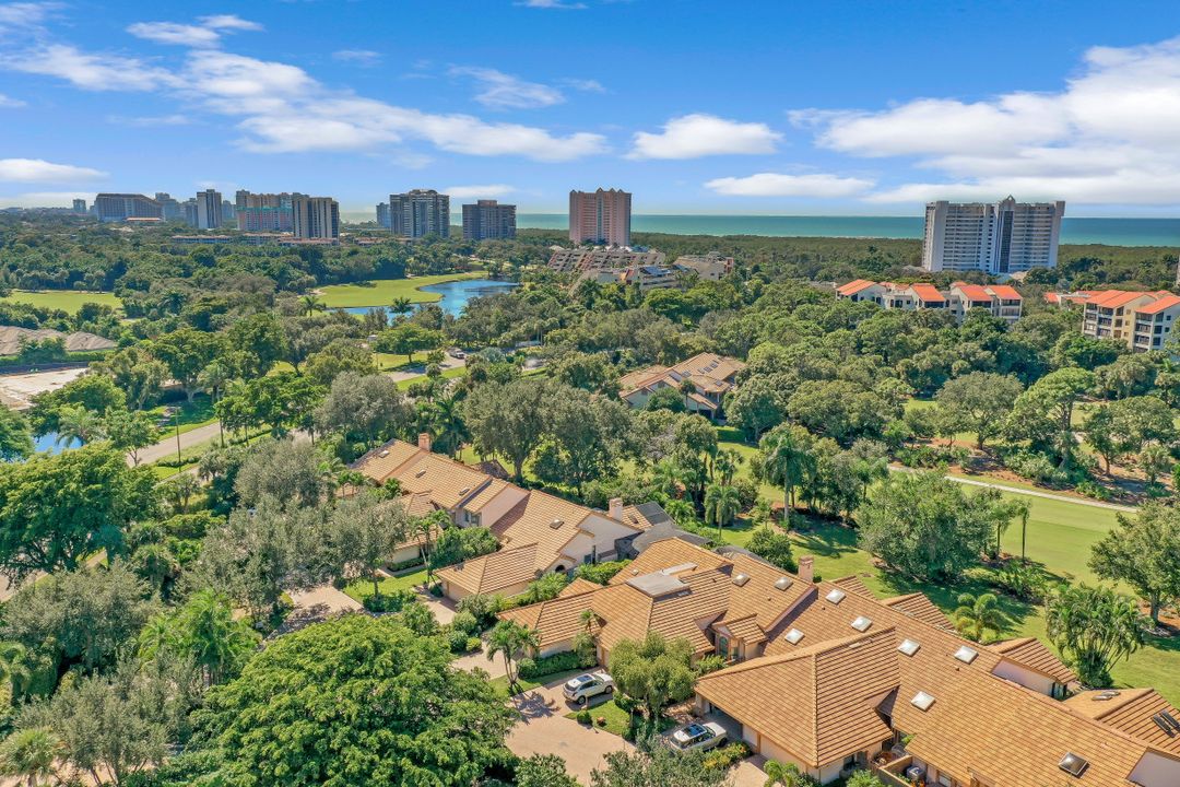 6627 Trident Way, Naples, FL 34108