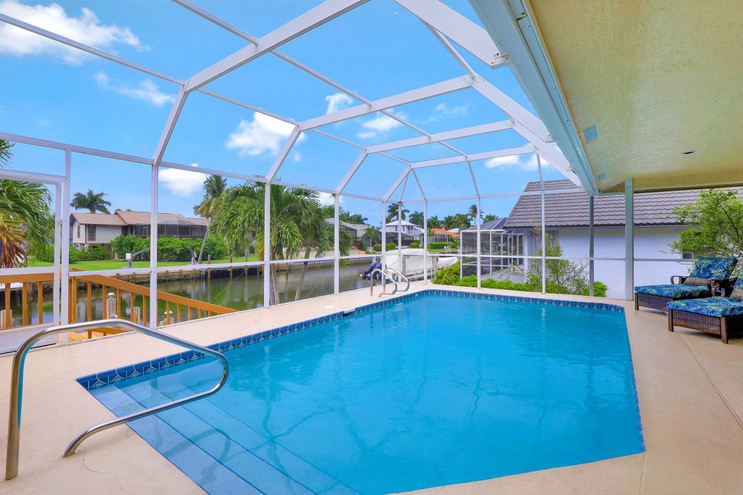 1130 Lighthouse Ct, Marco Island, FL 34145