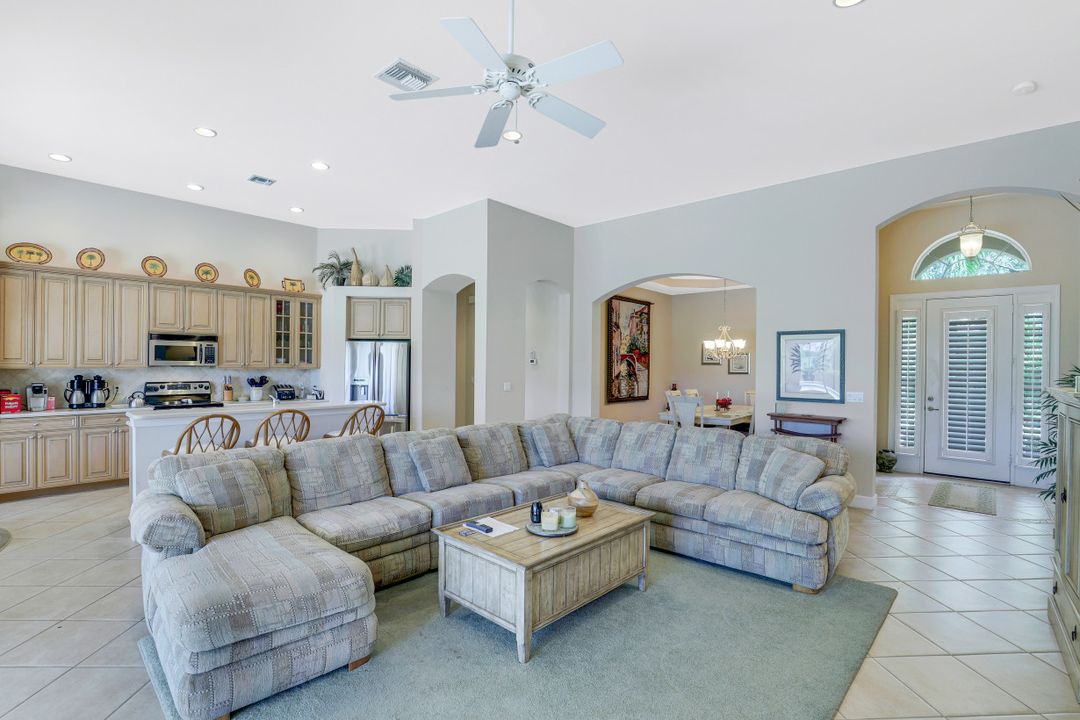 20060 Buttermere Ct, Estero, FL 33928