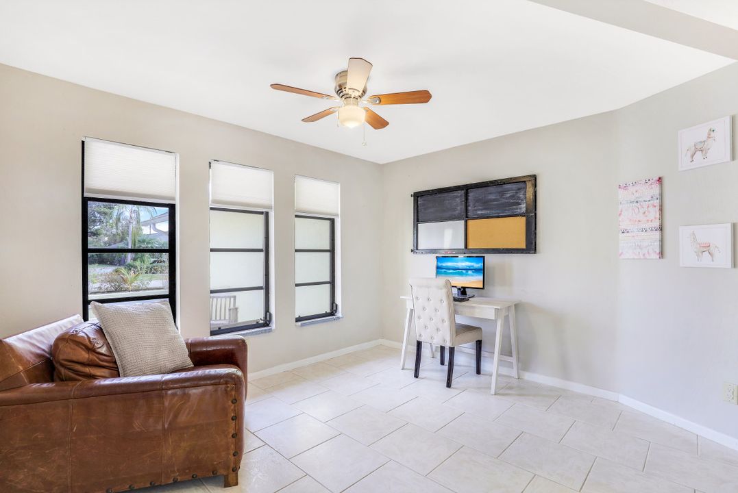 3914 SE 4th Ave, Cape Coral, FL 33904