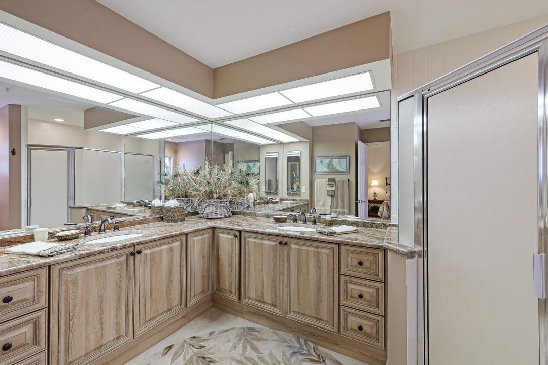 3310 Glen Cairn Ct APT 101, Bonita Springs, FL 34134