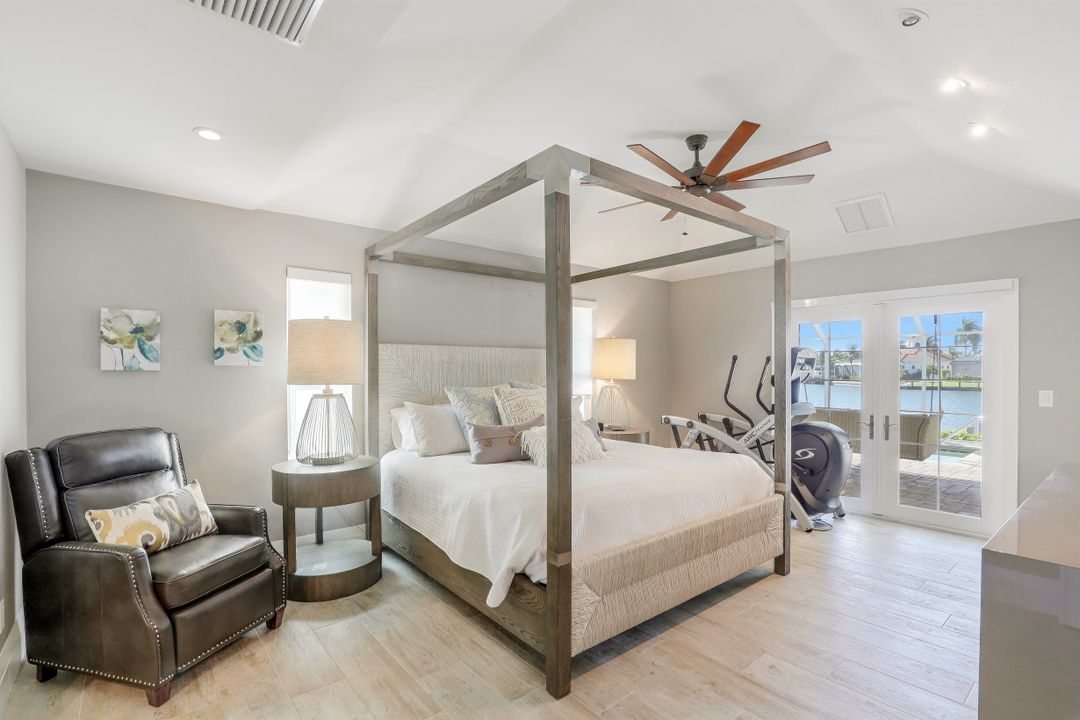 491 Price Ct, Marco Island, FL 34145