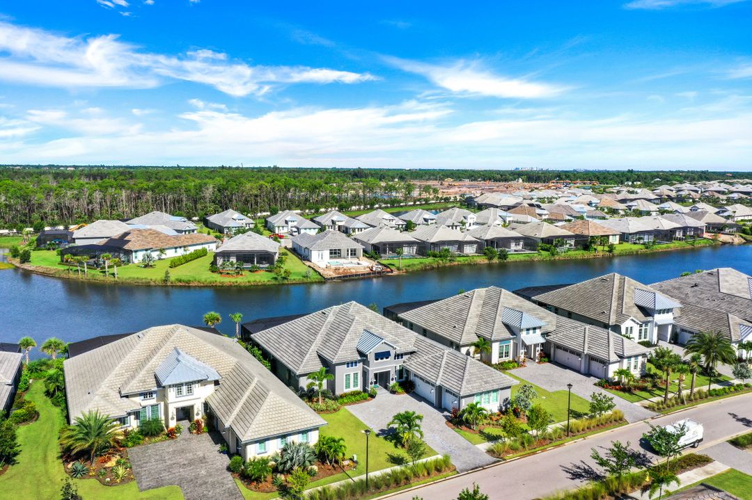 6249 Union Island Wy, Naples, FL 34112