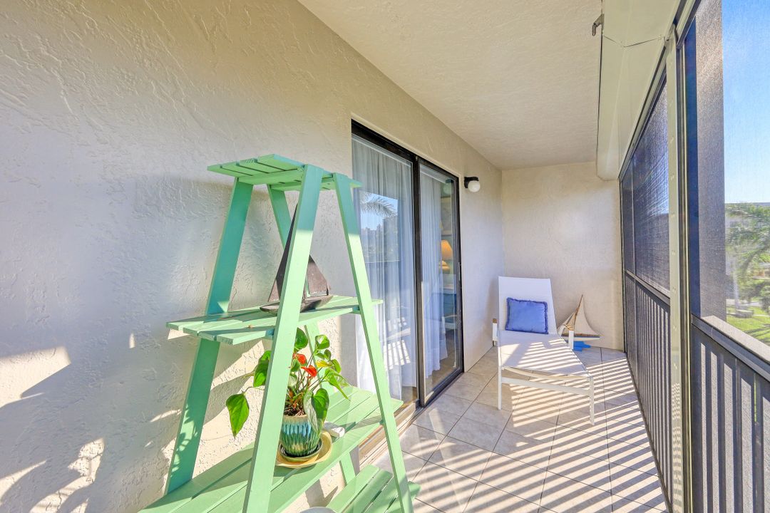 1051 Swallow Ave #204, Marco Island, FL 34145