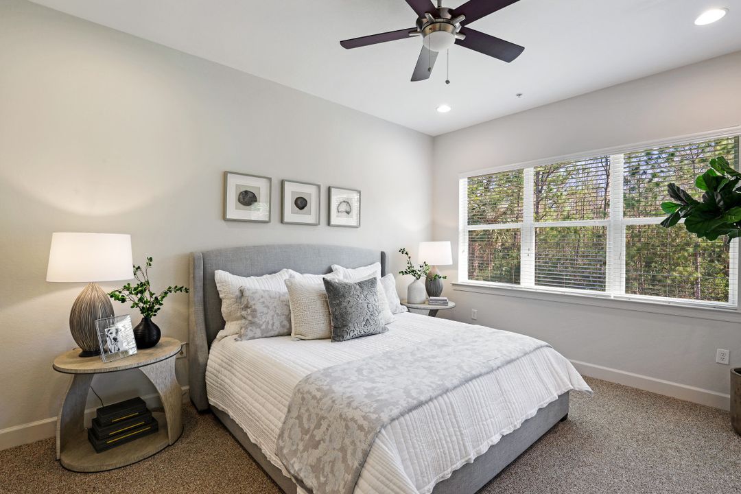 9512 Ironstone Terrace #202, Naples, FL 34120