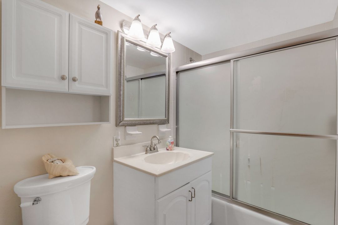 1 Bluebill Ave, Naples, FL 34108