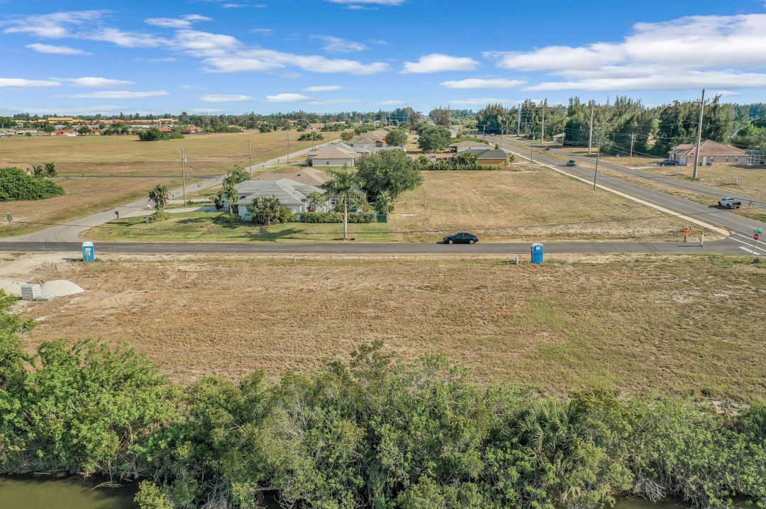 1507 SW 1st Terrace, Cape Coral, FL 33991