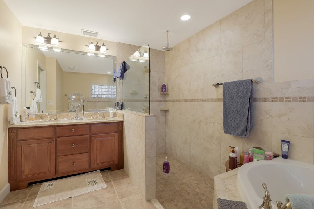 1427 SW 53rd Terrace, Cape Coral, FL 33914