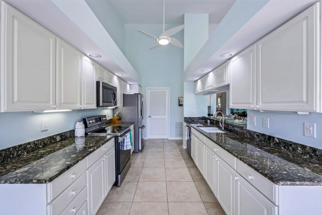 27155 Oakwood Lake Dr, Bonita Springs, FL 34134